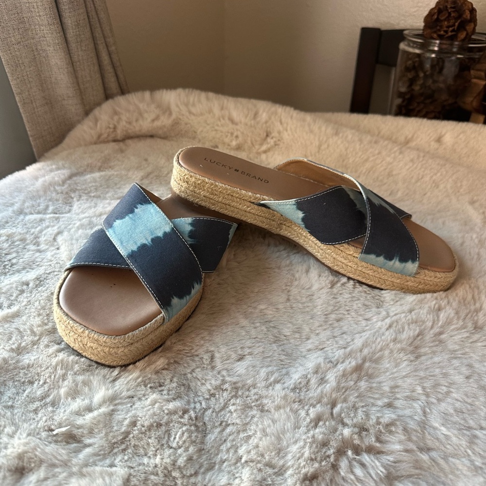 Lucky Brand Tie-Dye Espadrille Sandals